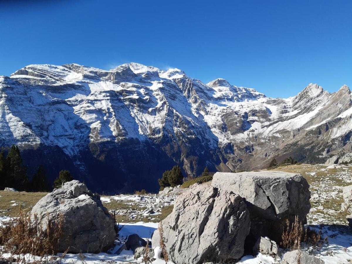 Apartamento En Pirineos Биелса Екстериор снимка