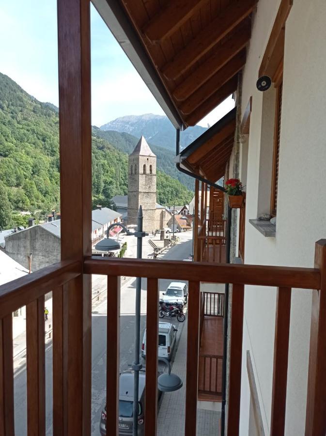 Apartamento En Pirineos Биелса Екстериор снимка